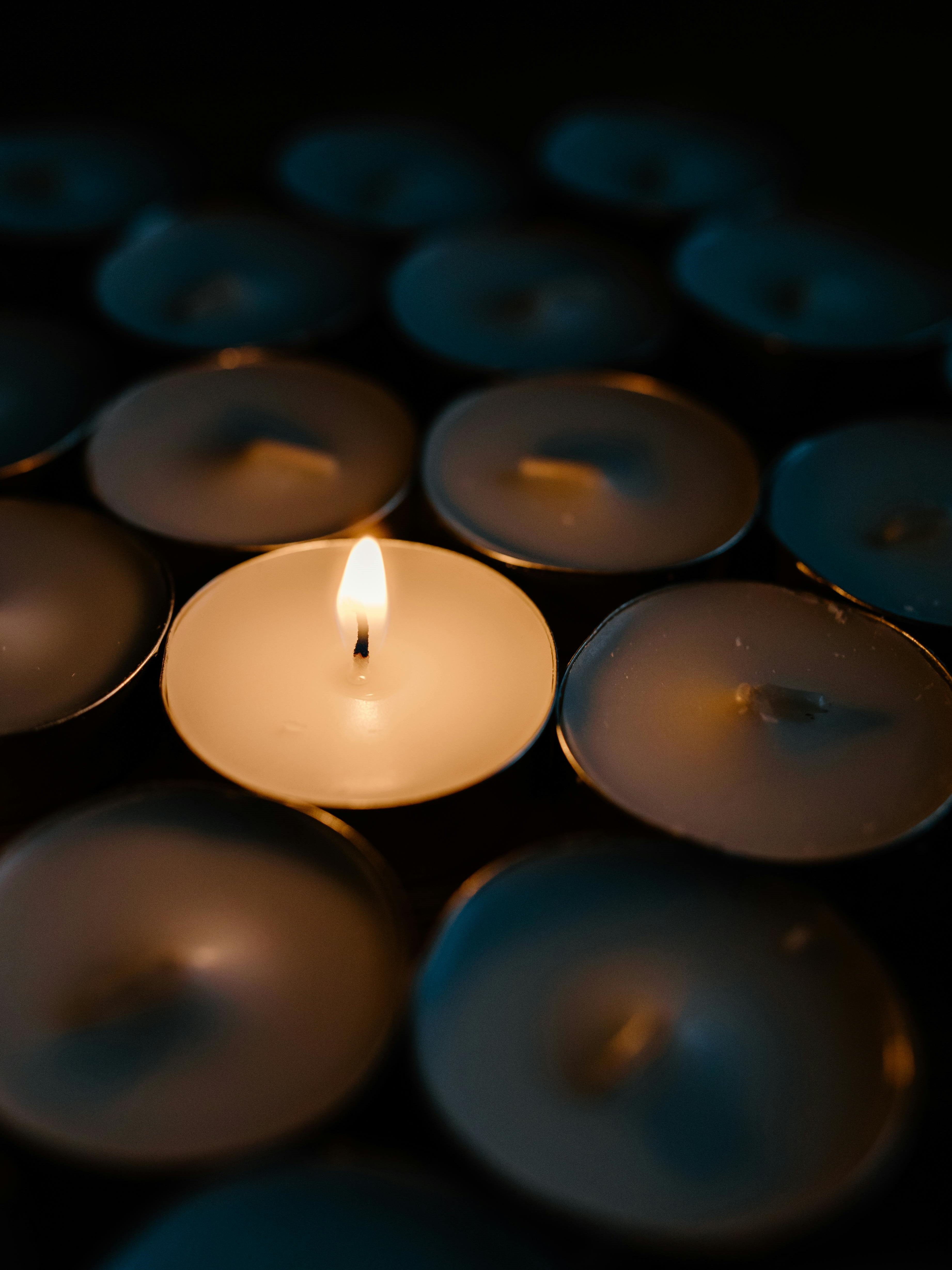 Pack of 6 Classic White Tealight Candles – Long-Lasting, Clean Burn for Home Décor & Special Occasions